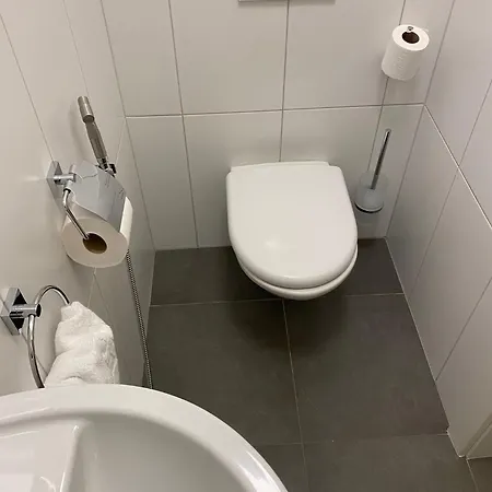 Föhren Nest Zell Am *