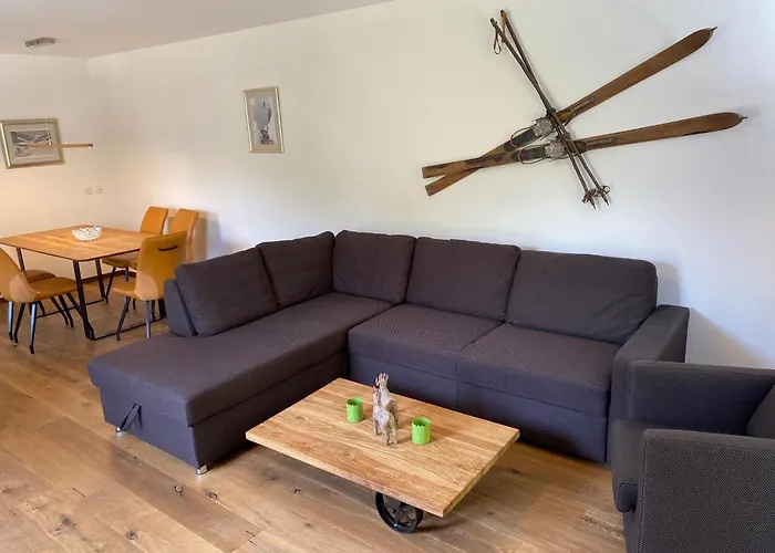 Foehren Nest Zell Am アパート *